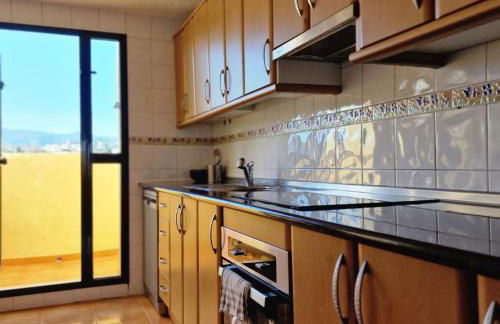 Piso muy cómodo en Estepona, Zona Selwo - Photo 4