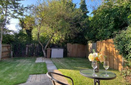 Cosy Bungalow Near Open Countryside - Foto 14