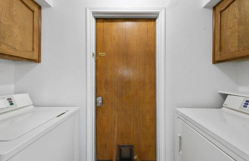 Diamond Waters near DFW & Stadium , Private Pool - Foto 32