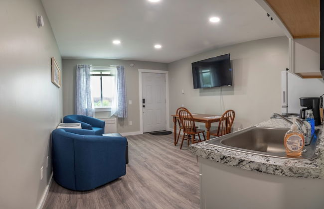 Beautiful Apartments in Thorsen Road Maine - Photo 9