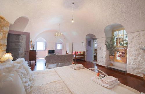 Iliana's house - spacious cave house in the center of Areopolis - Foto 16