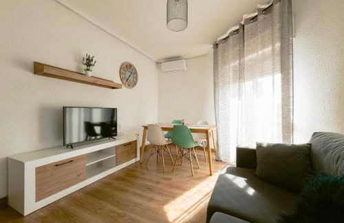 Apartamento de 2 dormitorios junto al Hospital - Foto 2