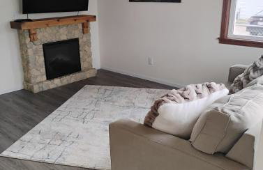 5 blocks from the hospital! - Foto 11