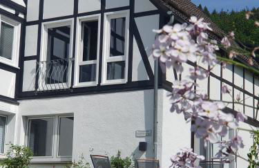 Paradiesken am Berg - Foto 1