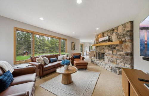 Cherry Hill - Minutes to Downtown! Hot Tub, Spacious Yard & Dogs OK! - Foto 8