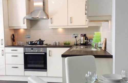 Chester City Centre Waterfront Apartment - Photo 38