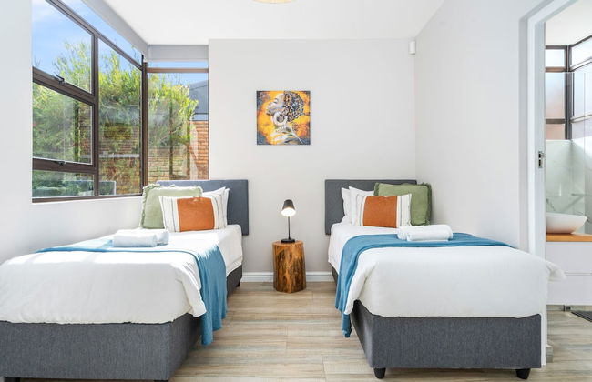 Zaria Sun Family - Photo 37