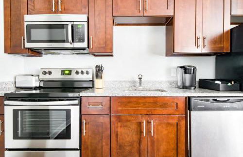 CozySuites Music Row Charming 1BR free parking! 04 - Foto 21