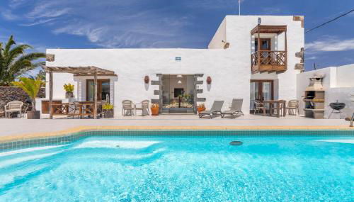 Sala Botanica Studio - Shared Pool - Central Island Location - 10 mins drive to Famara and La Santa - Foto 4