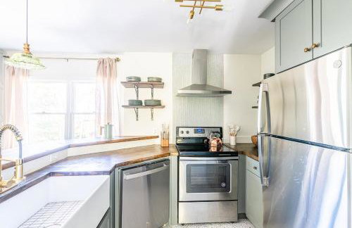 Beech Mountain Escape with Views - Foto 11