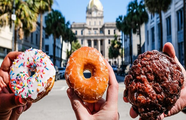 Savannah Historic Downtown Donuts and Sweet Treats Tour - Foto 1