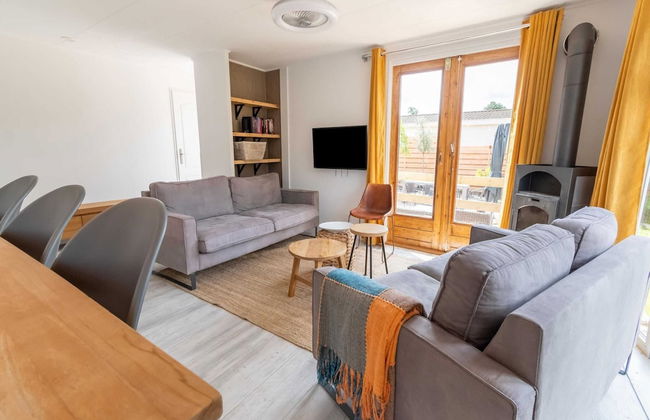 Idyllic Holiday Home in Ooltgensplaat on the Water - Foto 13