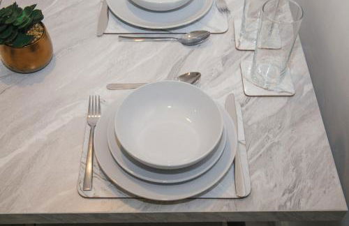 Cosy 2-bed home - For Company contractor and Leisure stays - NEC, Airport, HS2, Contractors, Resort World - Foto 8