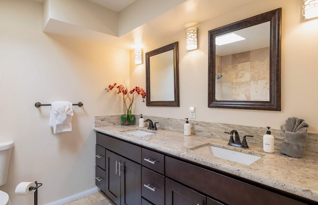 Relax at the 3BR Tranquil Oasis in Palm Springs - Foto 61