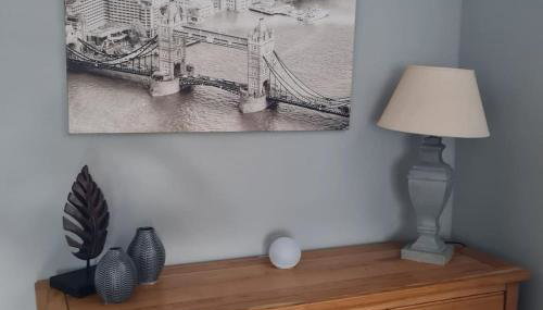 Windsor property near Legoland with free parking - Foto 3