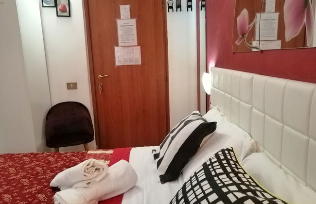 Român Holidays Hostel - Foto 51