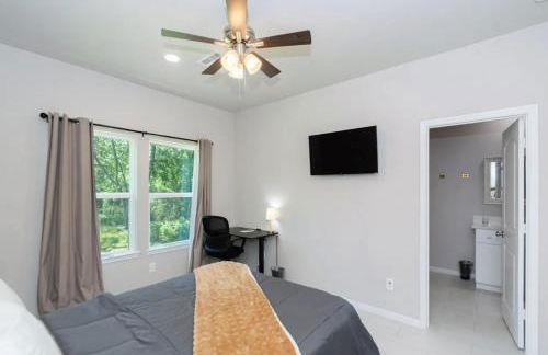 3BR 2 & half Bath Townhouse Modern Spacious Retreat Near Lake Conroe! - Foto 14