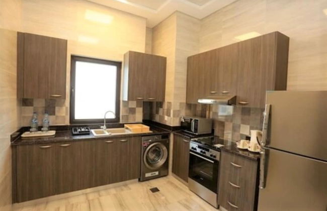 Marbella Executive 2 Bedrooms - Photo 13