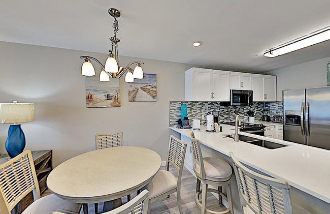 Maravilla by Southern Vacation Rentals - Photo 103