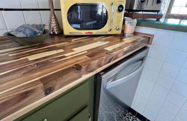 The Mediterranean House - Beautiful Downtown House - Foto 20