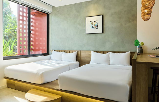 KIN WANDER TAN PHONG, THE MOONAGE - Foto 8