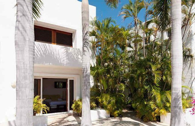 Isabela Ixtapa - Photo 26