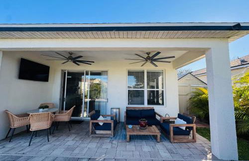 Paradise Heated Pool Home Near IMG and Siesta Key Beach - Photo 3