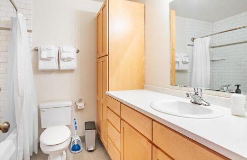 Old Town 1br near dining bars tech hubs PDX-15 - Foto 14