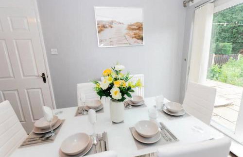 Luxurious 3 Bedroom Home Rotherham - Foto 15