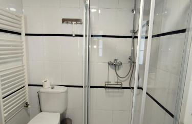 Casa adosada en entorno tranquilo ideal para familias - Foto 14