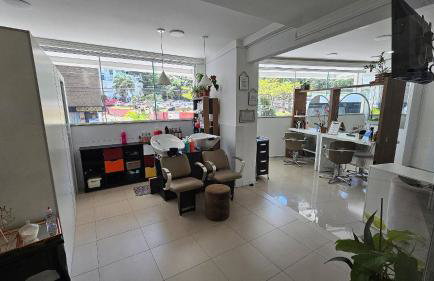 Para casais, prédio beira mar, em frente à Roda Gigante - Foto 9