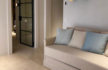 Laqua by the lake - Photo 25