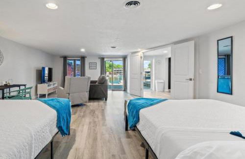 Lake Front Outdoor Living Sleeps 8 - Foto 6