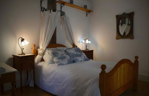 Cottage Mackinley, séjour spacieux et chaleureux, salon de jeux, grande salle à manger, 15 pers, Centre Historique, gare TER - Foto 11