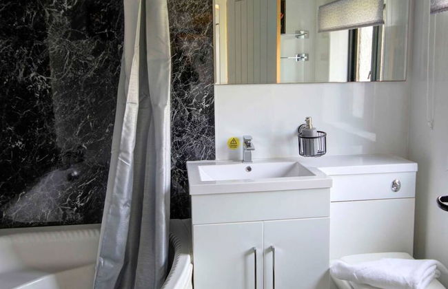 Crossing Cottage Brora - Photo 26