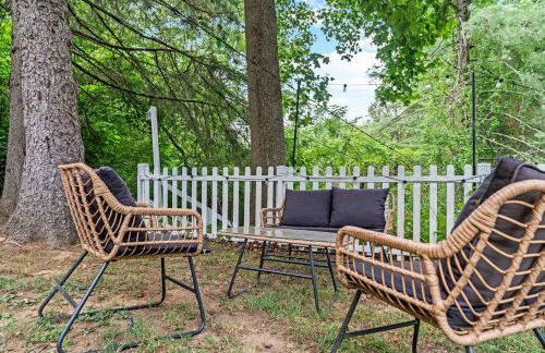 Quiet Cottage In The Woods, with Hot Tub! - Foto 27