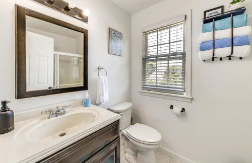 Richmond Home with Deck 1 Mi to Richmond Raceway! - Foto 13