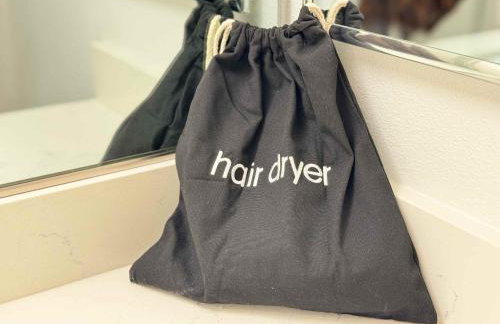 Upscale Escape 10 Min from Disneyland With Pool & Gym - Foto 68