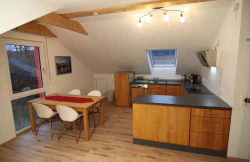 Gemütlich-moderne Ferienwohnung in ruhiger Lage - Foto 4