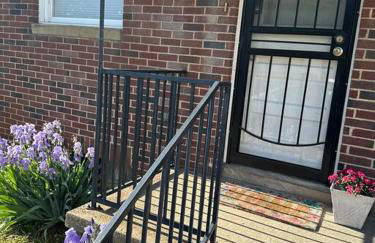 Akron Abode - 2pm Check In & Out - Foto 7