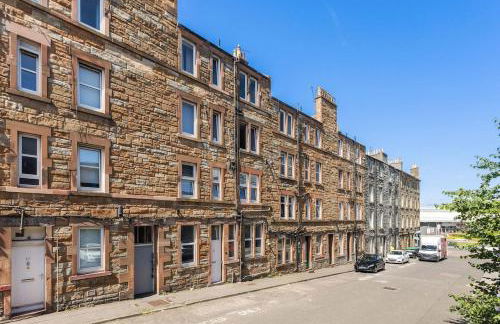 Sleek Canalside Stay in Edinburgh - Foto 14