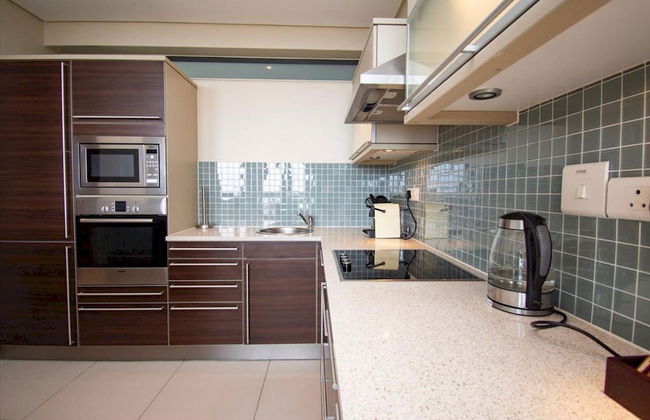 Executive Yacht View Two Bedroom Apartment - 409 - Foto 13