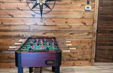 Lofted Pines Fun Family Friendly Cabin - Foto 34