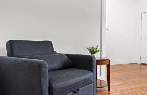 Cozy 1st-Floor Flat 2BR Backyard Free Parking - Foto 16