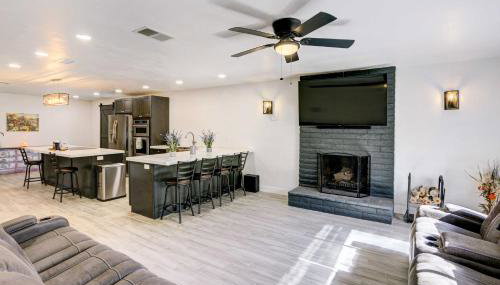 Pet-Friendly Las Vegas Home with Private Yard! - Foto 4