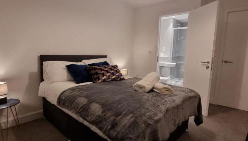 Balcony View Apt Free Parking Sleeps 5 - Foto 4