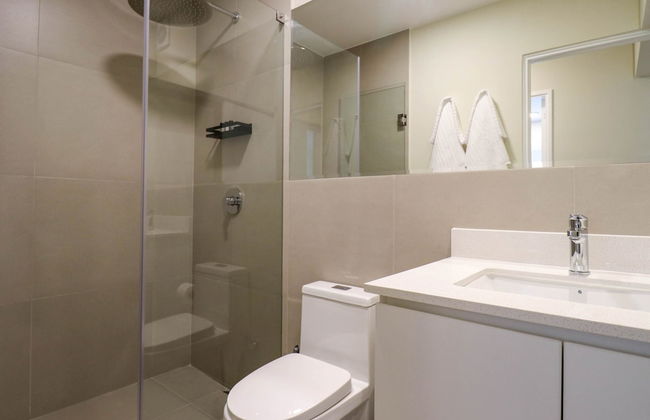 w Glorious 2BR w Perfect Balcony Near Kennedy Park - Foto 18