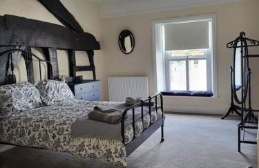 The Hideaway - Photo 4