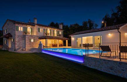 Rustic villa Kave with wellness in Groznjan - Foto 15