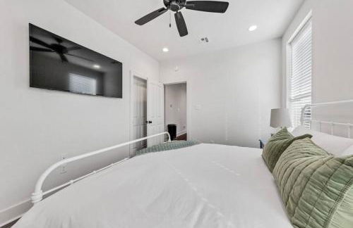 Cypress House*Cozy, Chic, and yours to book now! - Foto 11